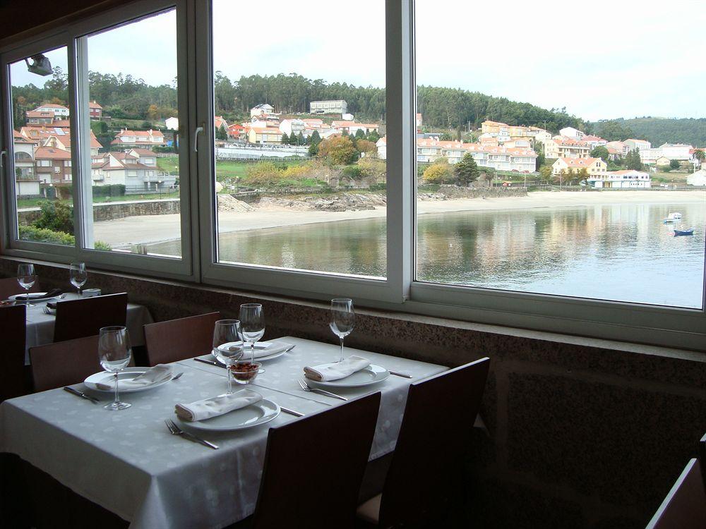 Aparthotel Corcubion Playa De Quenxe Dış mekan fotoğraf